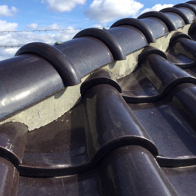 棟下漆喰の劣化